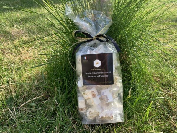 Nougats traditionnels aux amandes et pistaches – Image 3